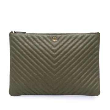 Chanel Large CC Chevron Calfskin O Case Clutch