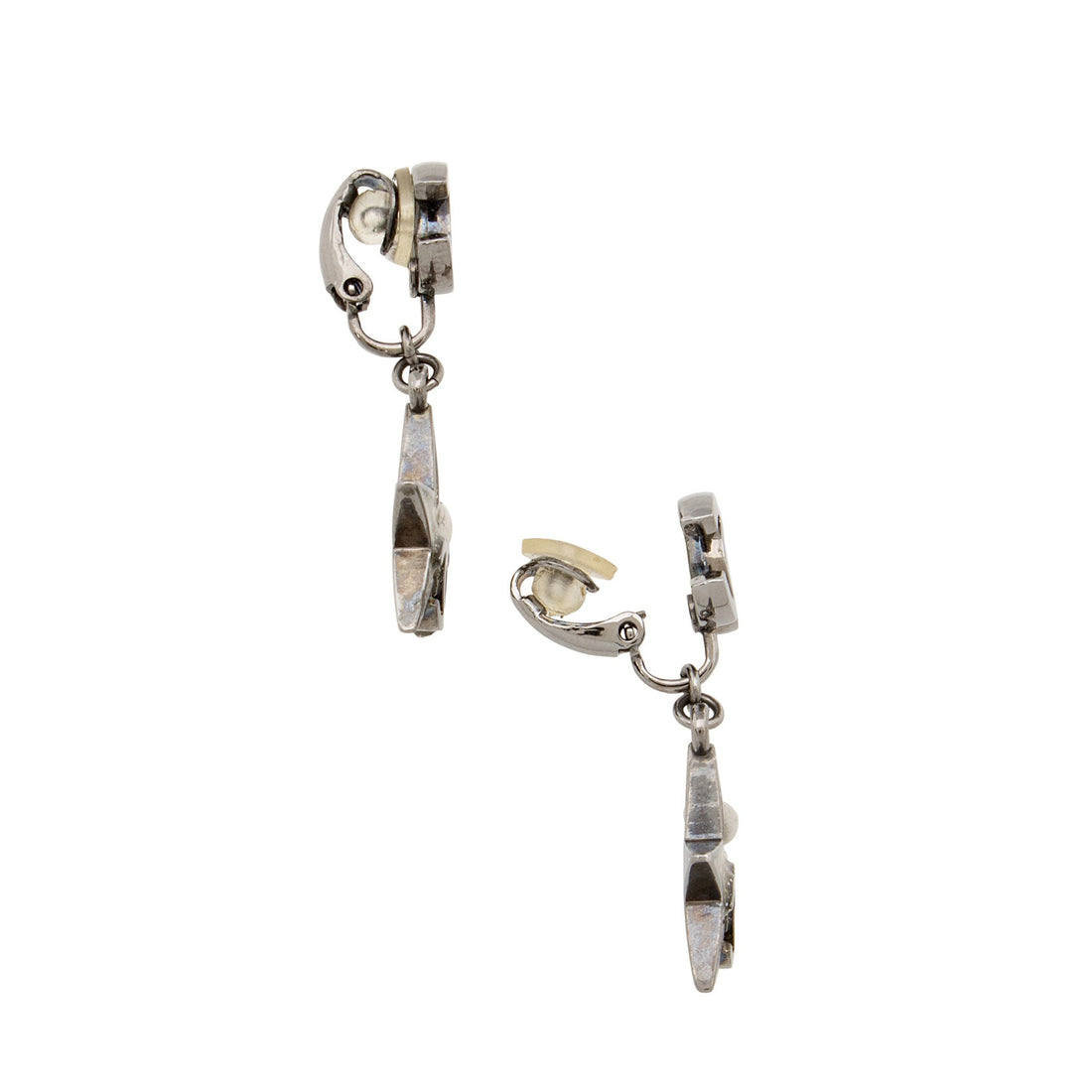 Chanel   Ruthenium Resin CC Star Drop Clip On Earrings