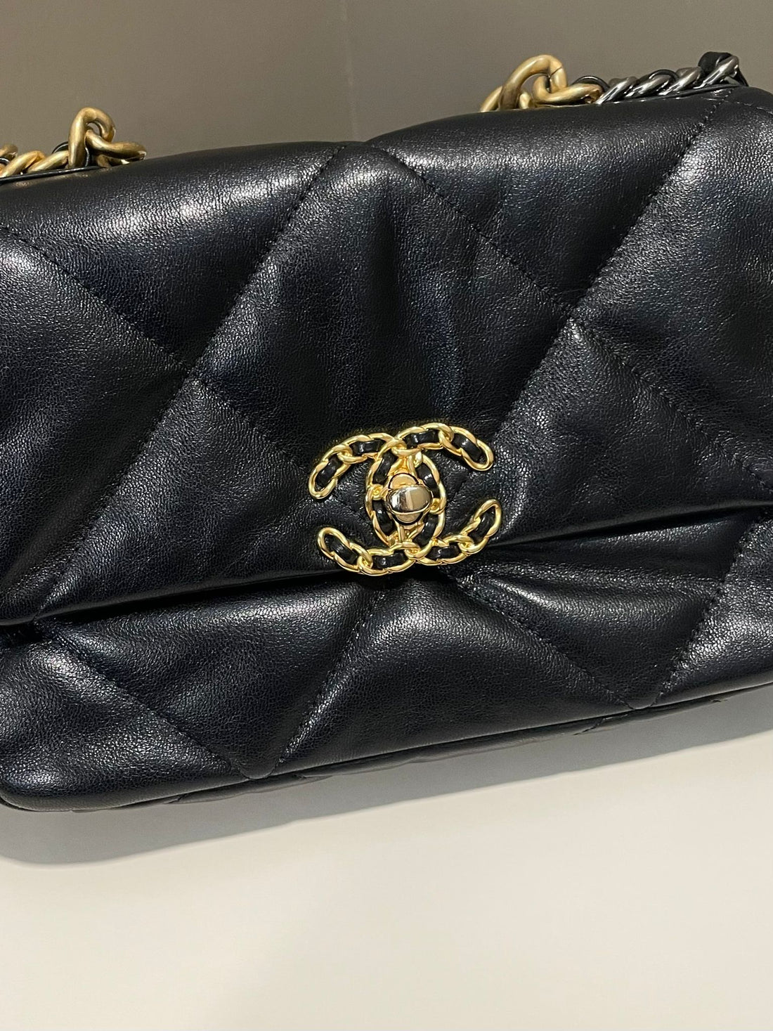 Chanel 19 Flap Bag Black