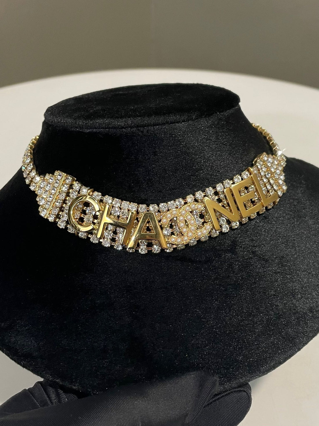 Chanel 20B Statement CHANEL Cc Choker
