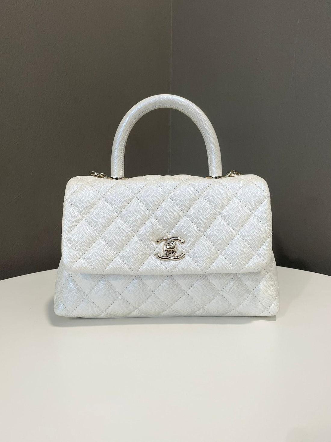 Chanel 20K Quilted Coco Handle Pearly Ivory Iridescent Caviar