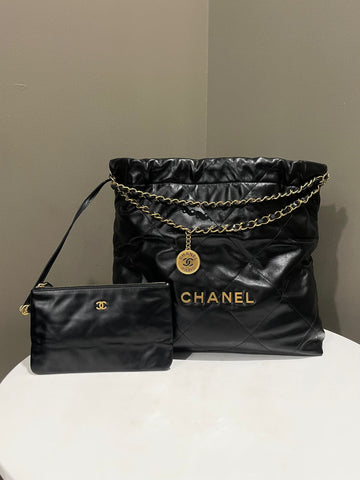 Chanel 22 Medium Black Calfskin