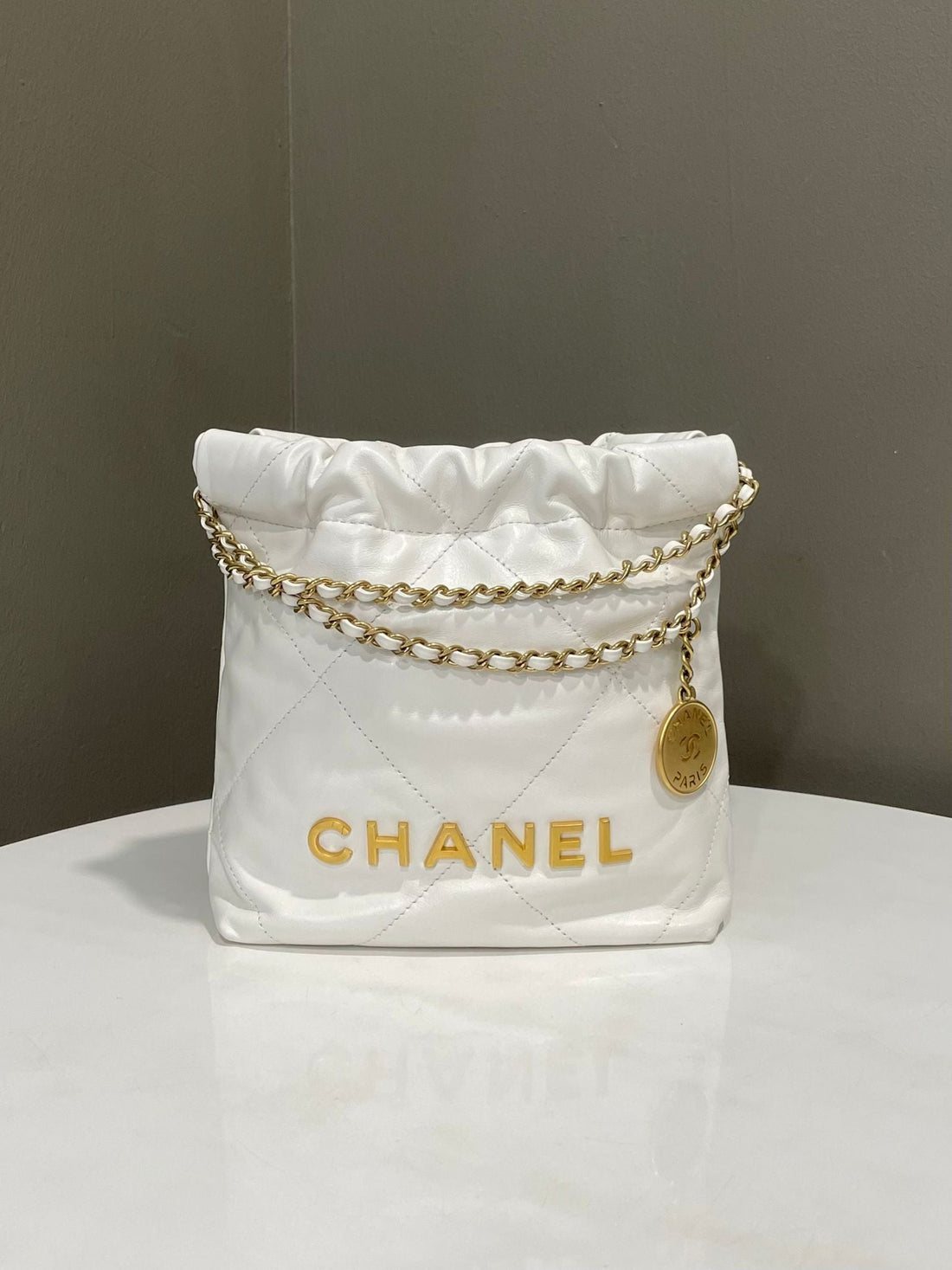 Chanel 22 Mini White Ivory