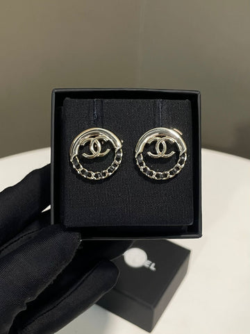 Chanel 22P CC Round Chain Earrings