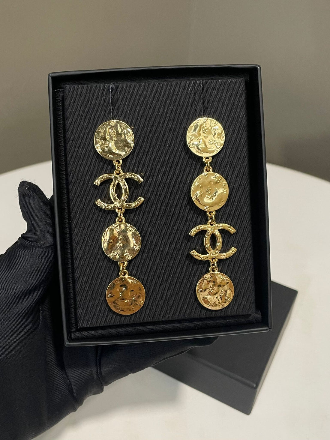 Chanel 24C Dangling Round Cc Earrings