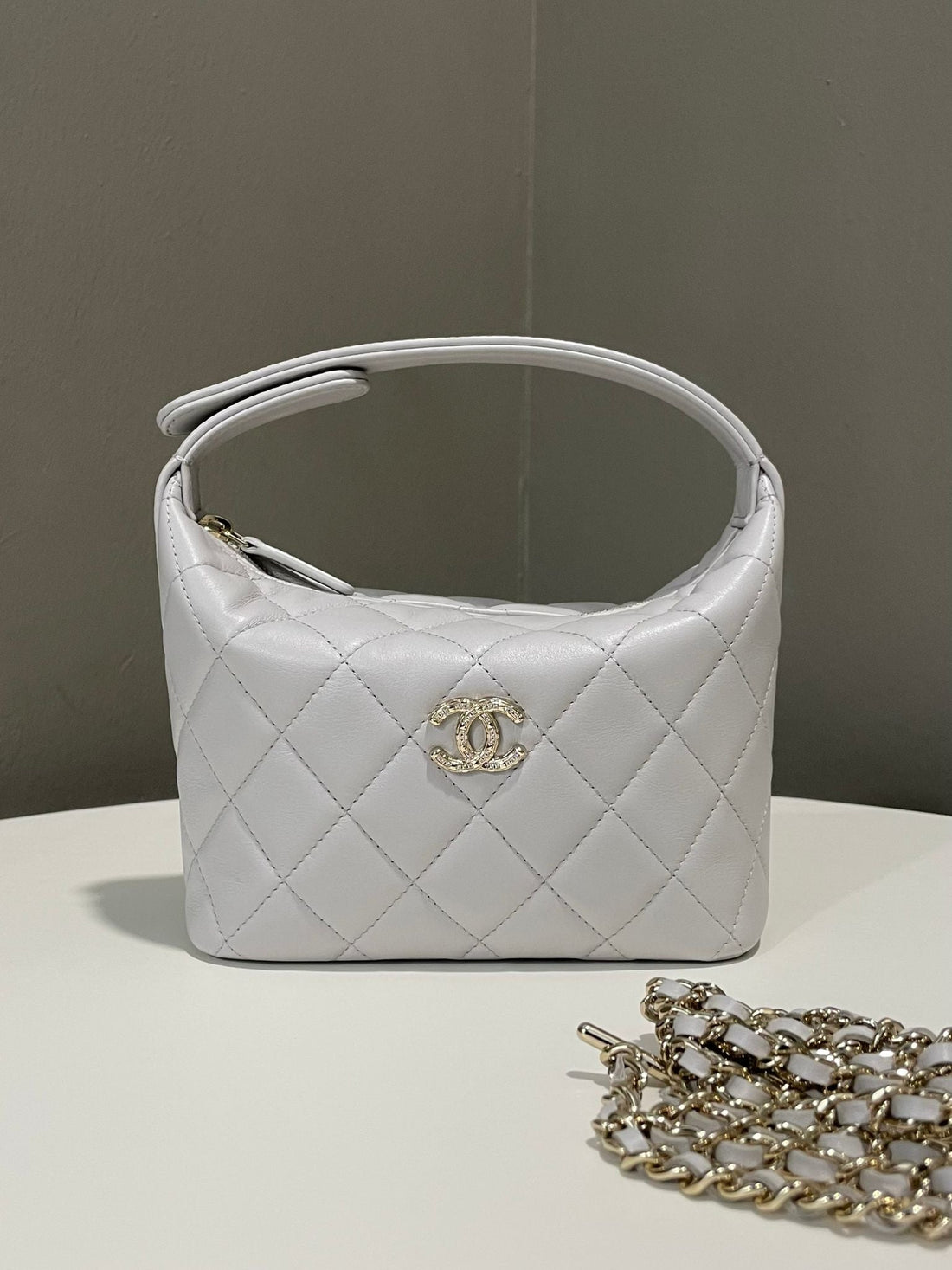 Chanel 25C Quilted Chain Hobo Grey Lambskin