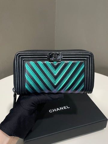 Chanel Chevron Boy Zip Around Wallet Iridescent Black Calfskin