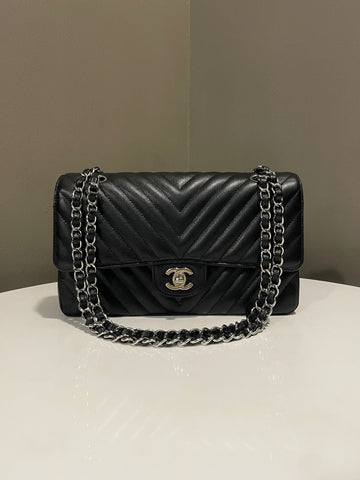 Chanel Classic Chevron Medium Double Flap Black Caviar