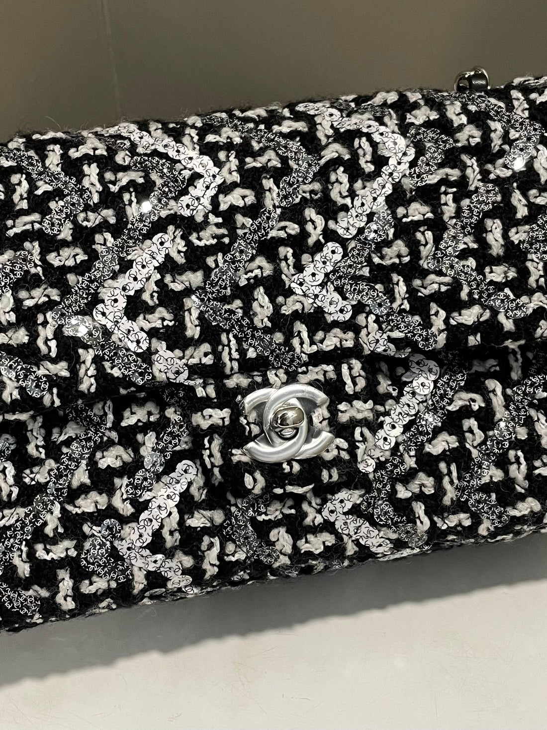 Chanel Classic Medium Double Flap Bag Tweed Black / White Sequins