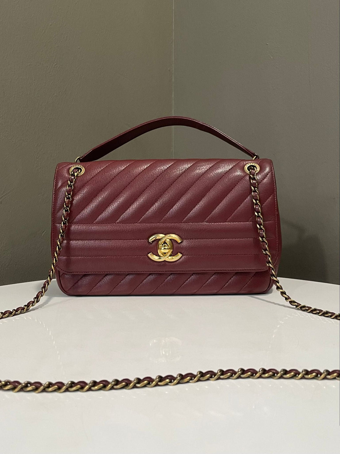 Chanel Diagonal Chervon Cc Flap Bag  Burgundy Grainy Goatskin