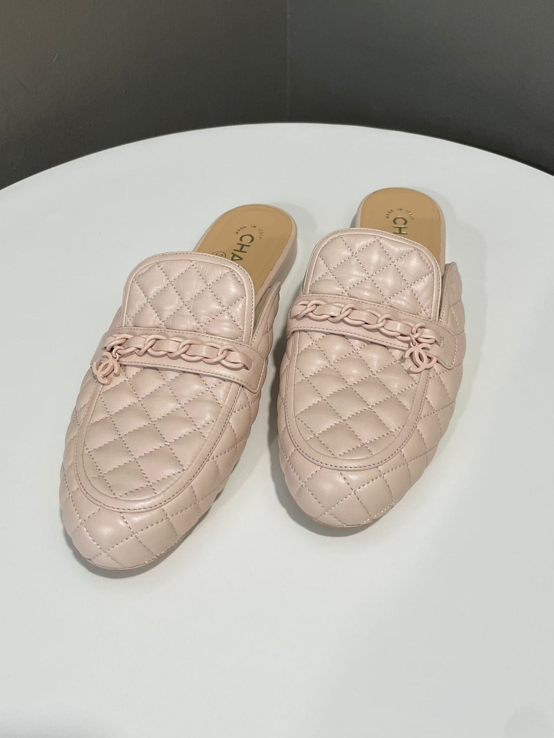 Chanel Quilted Cc Chain Mules Nude Blush Lambskin Size 41