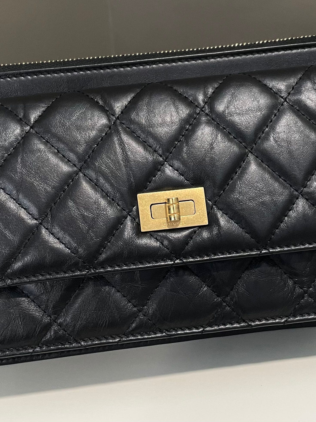 Chanel Reissue 2.55 Zip Clutch On Chain  Black Aged Calfskin