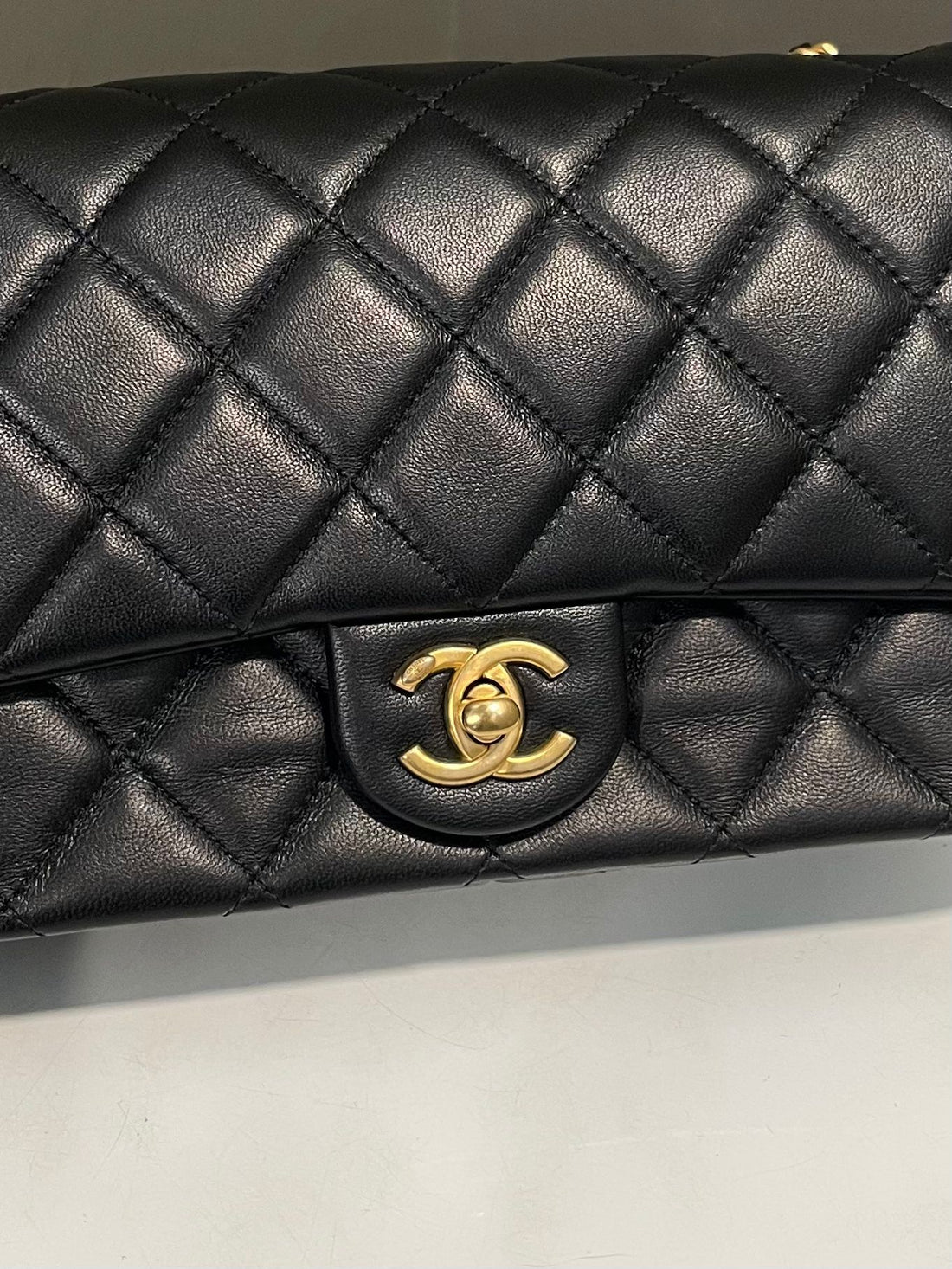 Chanel Woody Handle Cc Flap Black Lambskin