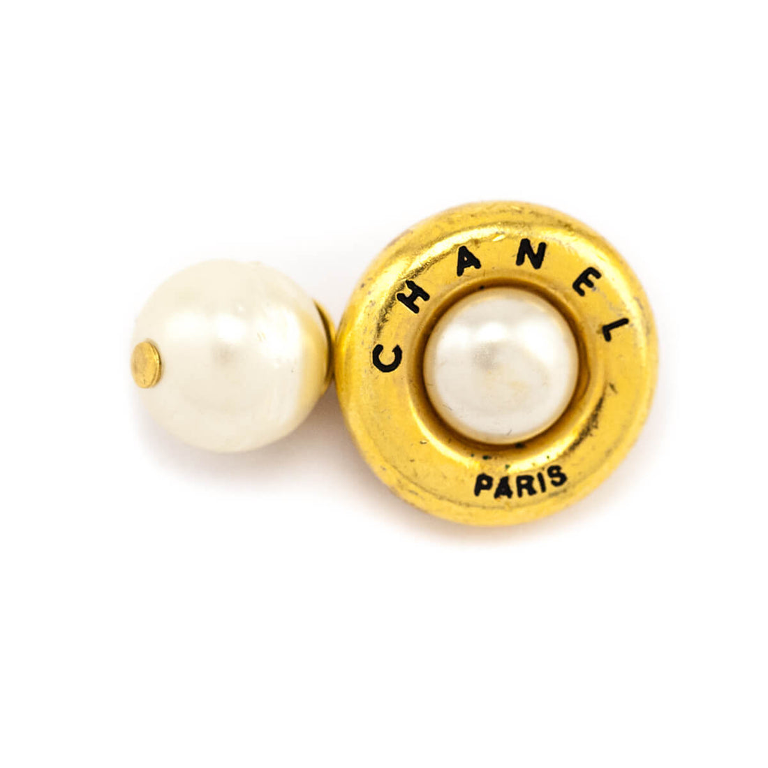 Chanel Pearl   Cuff Links