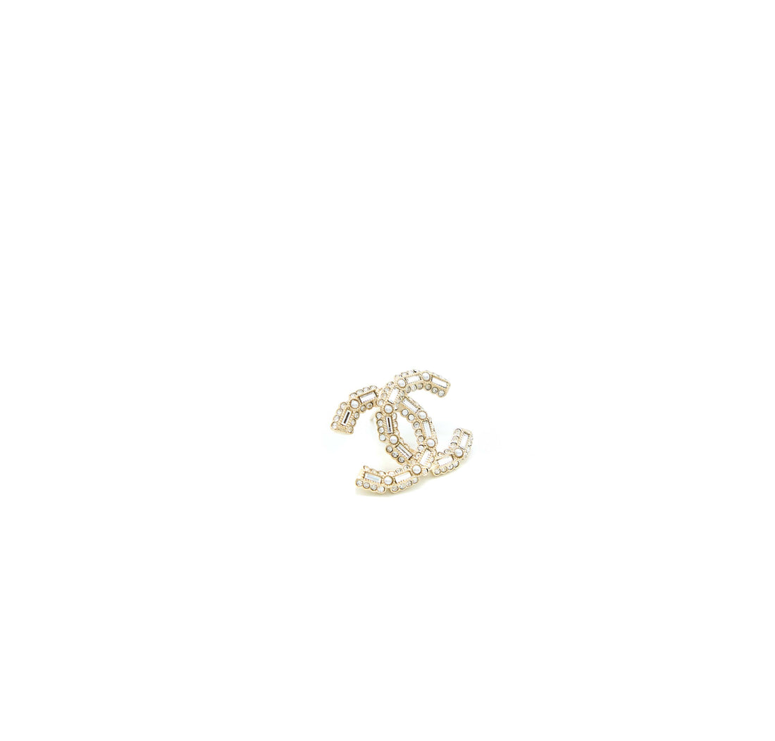 Chanel 22K Large CC Logo Earrings With Crystal Light Gold Tone