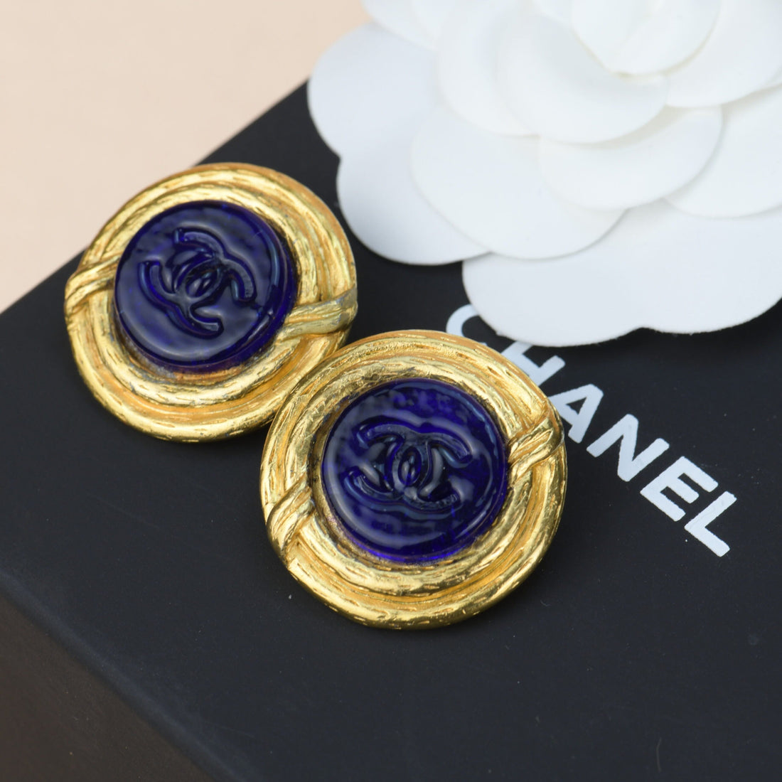 Chanel   Blue Gripoix CC Button Motif Clip-on Earrings