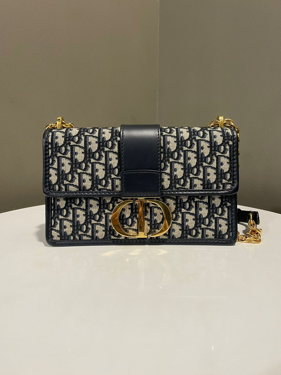 Dior 30 Montaigne Chain Bag Blue Oblique