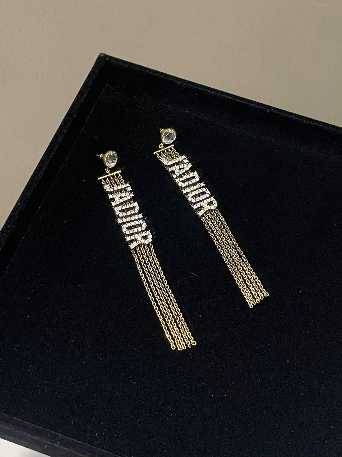 Dior Boucles D’oreilles Chaines Dangling Earring Crystal Embellished