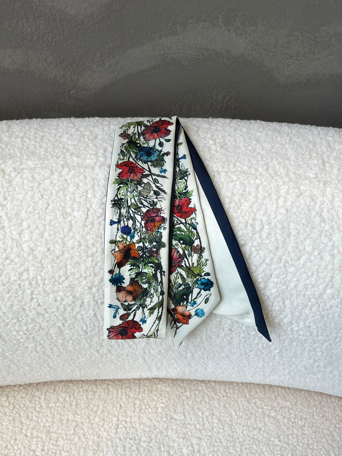 Dior D Floral Mitzah Scarf Black / Blanc / Red Multicolor