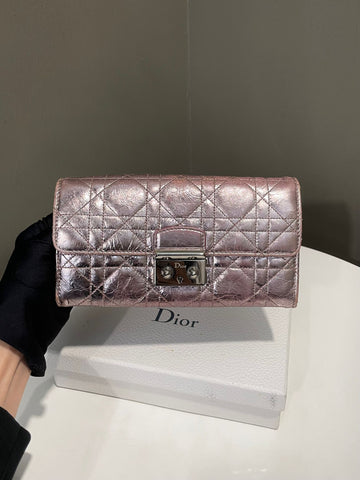 Dior Miss Dior Promenade Wallet on Chain Metallic pink