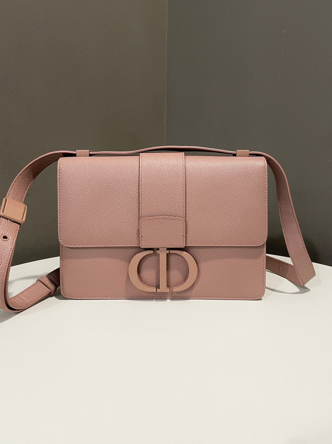Dior Montaigne 30 Blush Ultramatte Grainy Epsom Calfskin