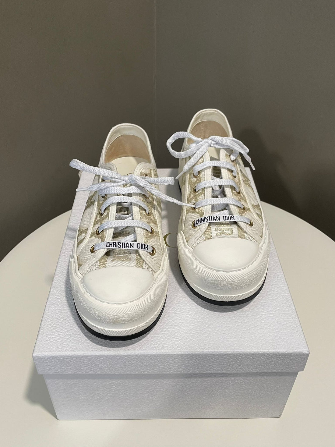 Dior Walk 'N' Dior Sneaker Ivory Gold-Tone Dior Oblique Print Size 39.5