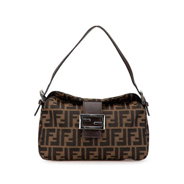 Fendi Zucca Canvas Double Flap Shoulder Bag (SHG-jvqpSt)