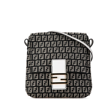 Fendi Zucchino Canvas Crossbody (SHG-edyBI6)