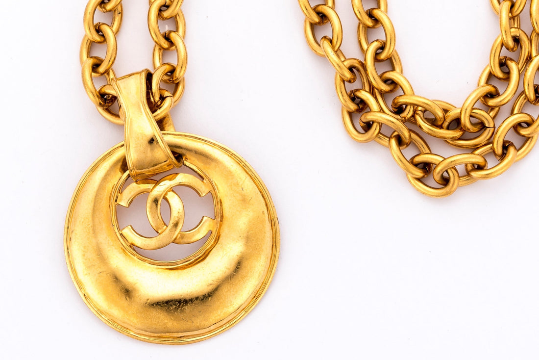 Chanel   Large CC Oval Pendant 93P Necklace, no Dust Cover & Box