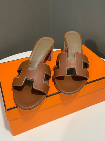 Hermes Oasis Sandal Gold  Size 35