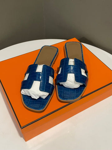 Hermes Oran Sandal  Blue Alligator 36