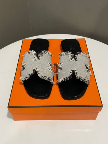 Hermes Oran Sandal Prunoir Maxi Fringed H Size 37.5