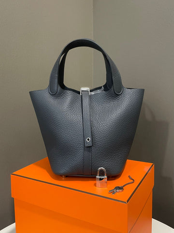 Hermes Picotin 18 Gris Misty Clemence