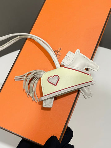 Hermès Rodeo Robeo Coeur Craie