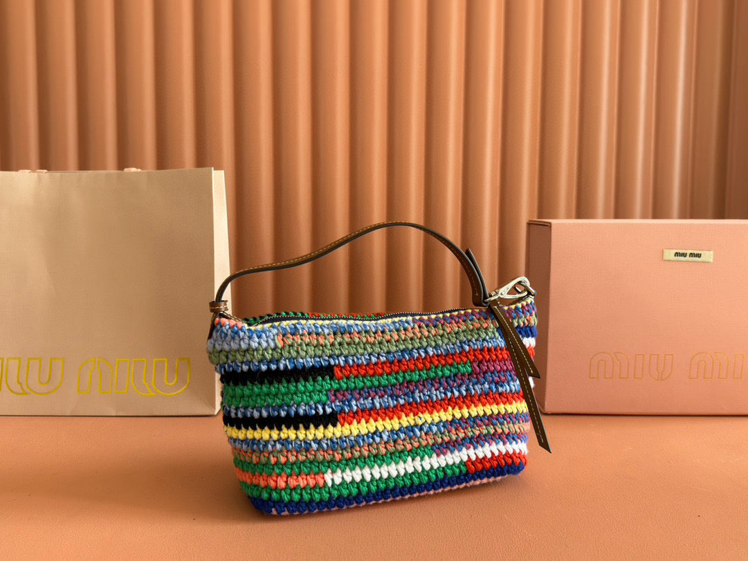 CROCHET TOTE BAG 25 IN MULTICOLORED WOVEN RAFFIA House Of Sarah Bags