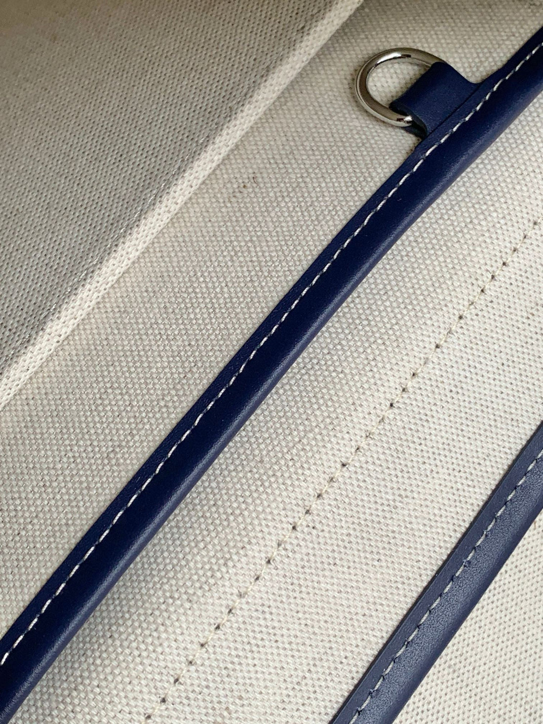 CAPETIEN MESSENGER BAG 39 IN NAVY BLUE GOYARDINE CANVAS AND CALFSKIN House Of Sarah Bags