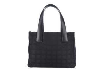 CHANEL TRAVEL LINE   MEDIUM (8912xxxx) BLACK NYLON TOTE BAG