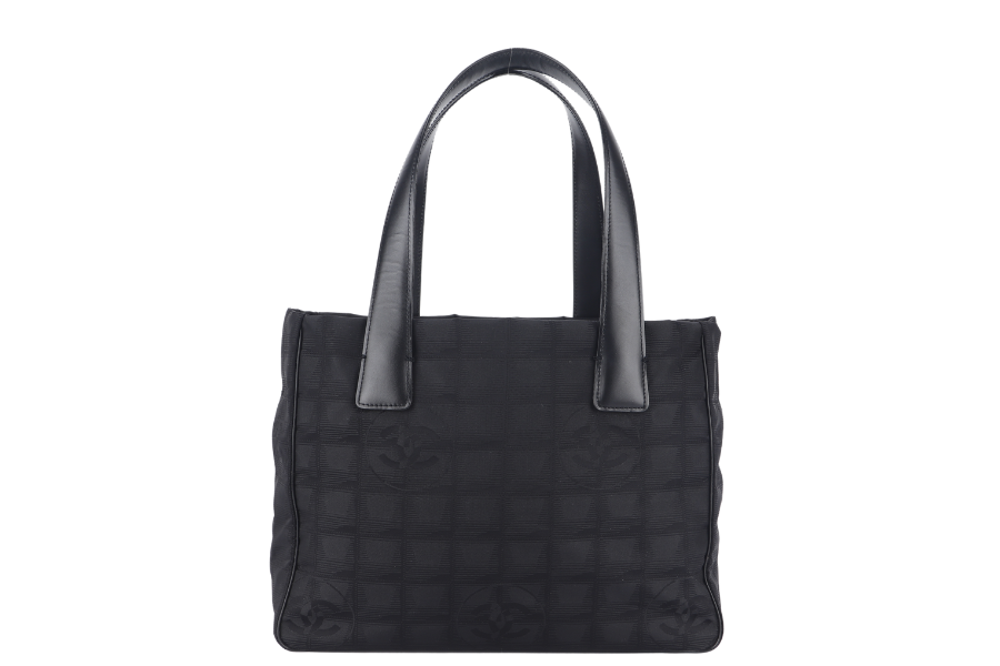 CHANEL TRAVEL LINE   MEDIUM (8912xxxx) BLACK NYLON TOTE BAG
