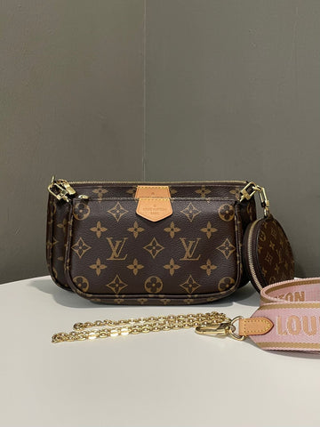 Louis Vuitton Multi Pochette Accessoires Rose Clair / Monogram Canvas