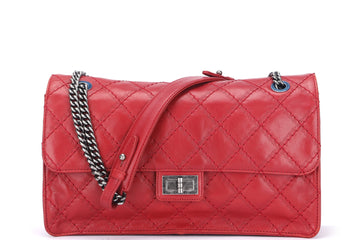 CHANEL REISSUE 226 (1592xxxx) RED CALF LEATHER WITH RUTHENIUM CHAIN, WITH , WITH DUST COVER