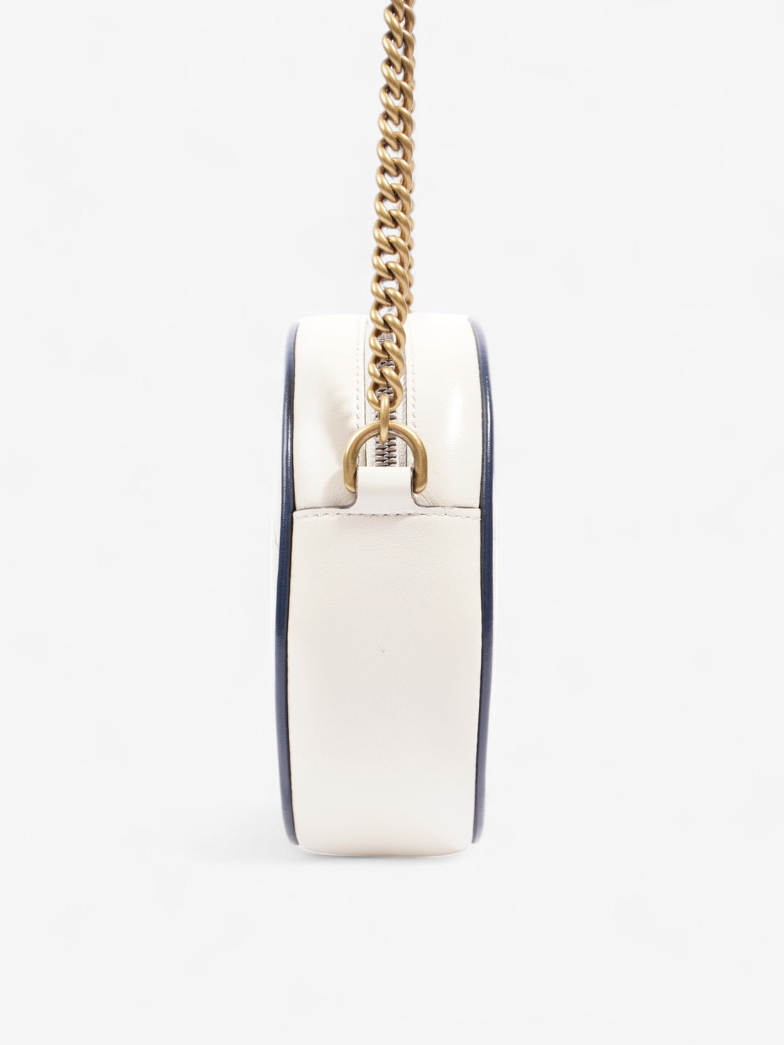 Gucci GG Marmont Round White / Navy Blue Matelasse Leather
