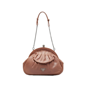 Prada Leather Chain Clutch (SHG-qRtleH)