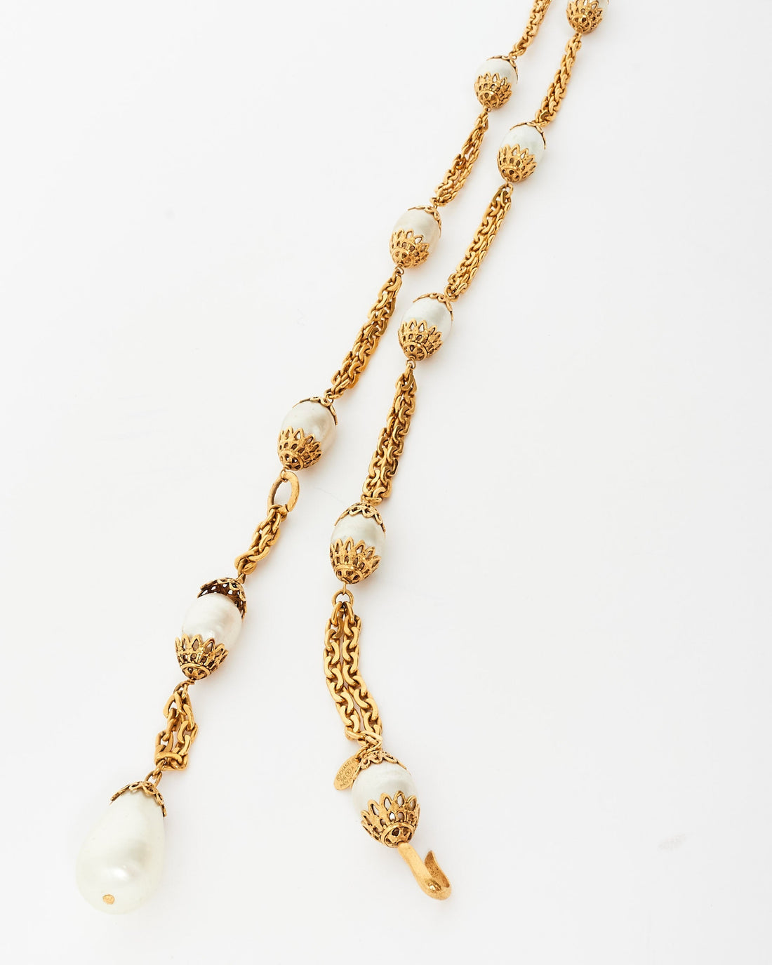 Chanel   Gold & Pearl Chain Belt