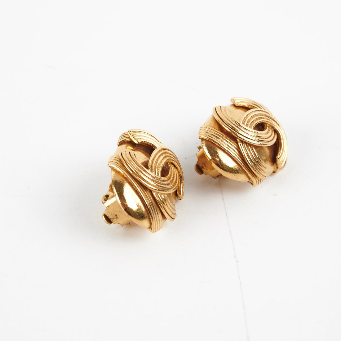 Chanel   Oval Clip On Earrings Costume Jewellery