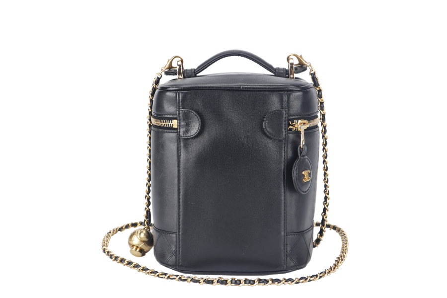 CHANEL   VANITY CASE (411xxxx) BLACK LAMBSKIN LEATHER GOLD HARDWARE WITH THIRD PARTY CHAIN, COMPARTMENT AND