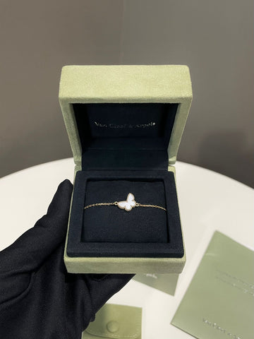 Van Cleef & Arpels Sweet Butterflies Bracelet 18K Yellow Gold