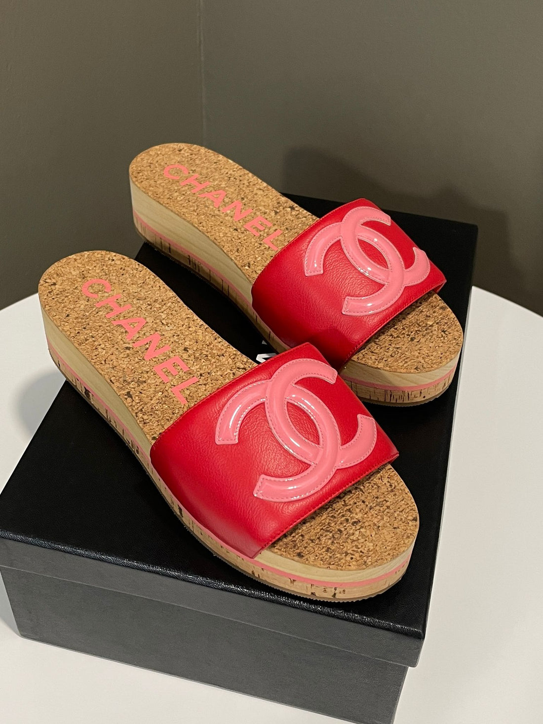 Chanel CC Platform Slide Sandals Pink / Red Calfskin / Cork Size 38 C