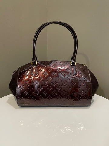 Louis Vuitton Vernis Sherwood Amarante Vernice