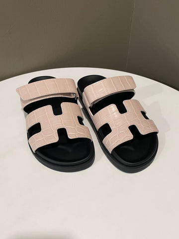 Hermes Croc Chypre Sandals Rose Pale Croc Size 37