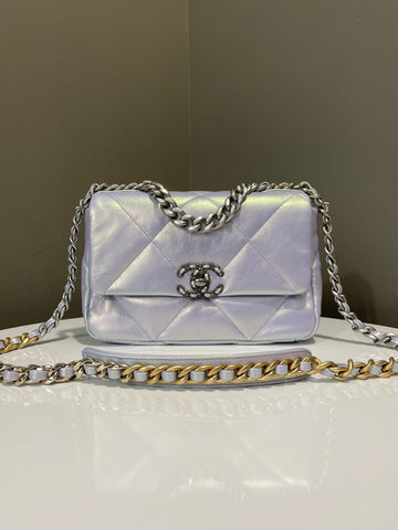 Chanel 22P 19 Flap Bag Iridescent Lilac
